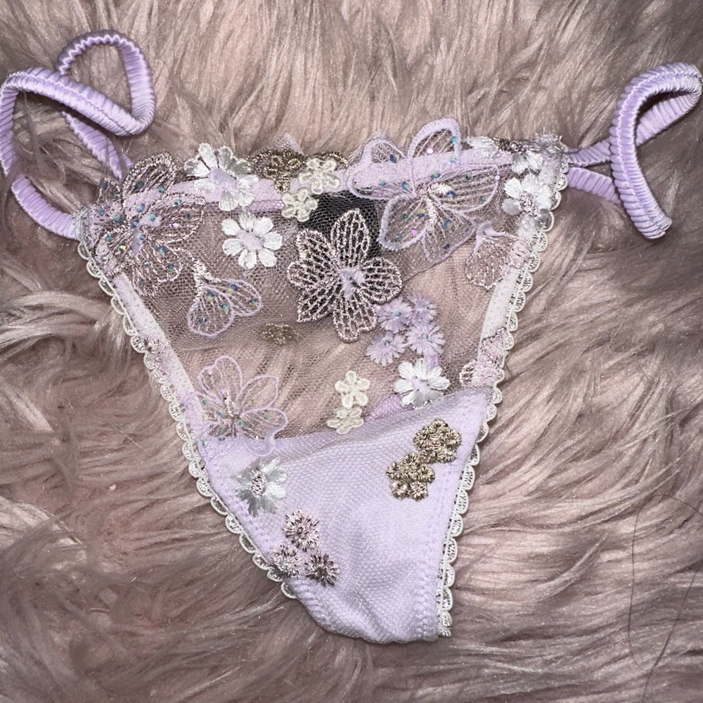 Victoria’s Secret Designer Collection VSDC Thong Panty NWOT